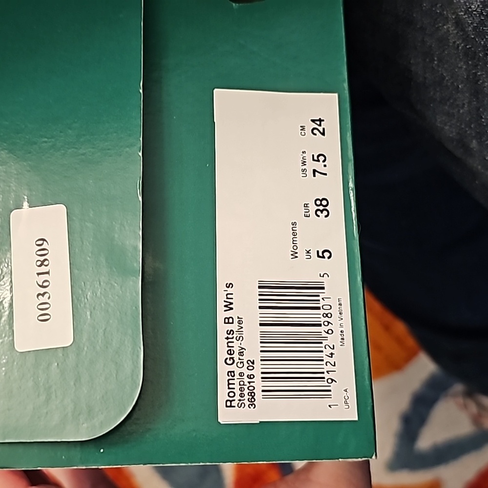 Puma sneakers
